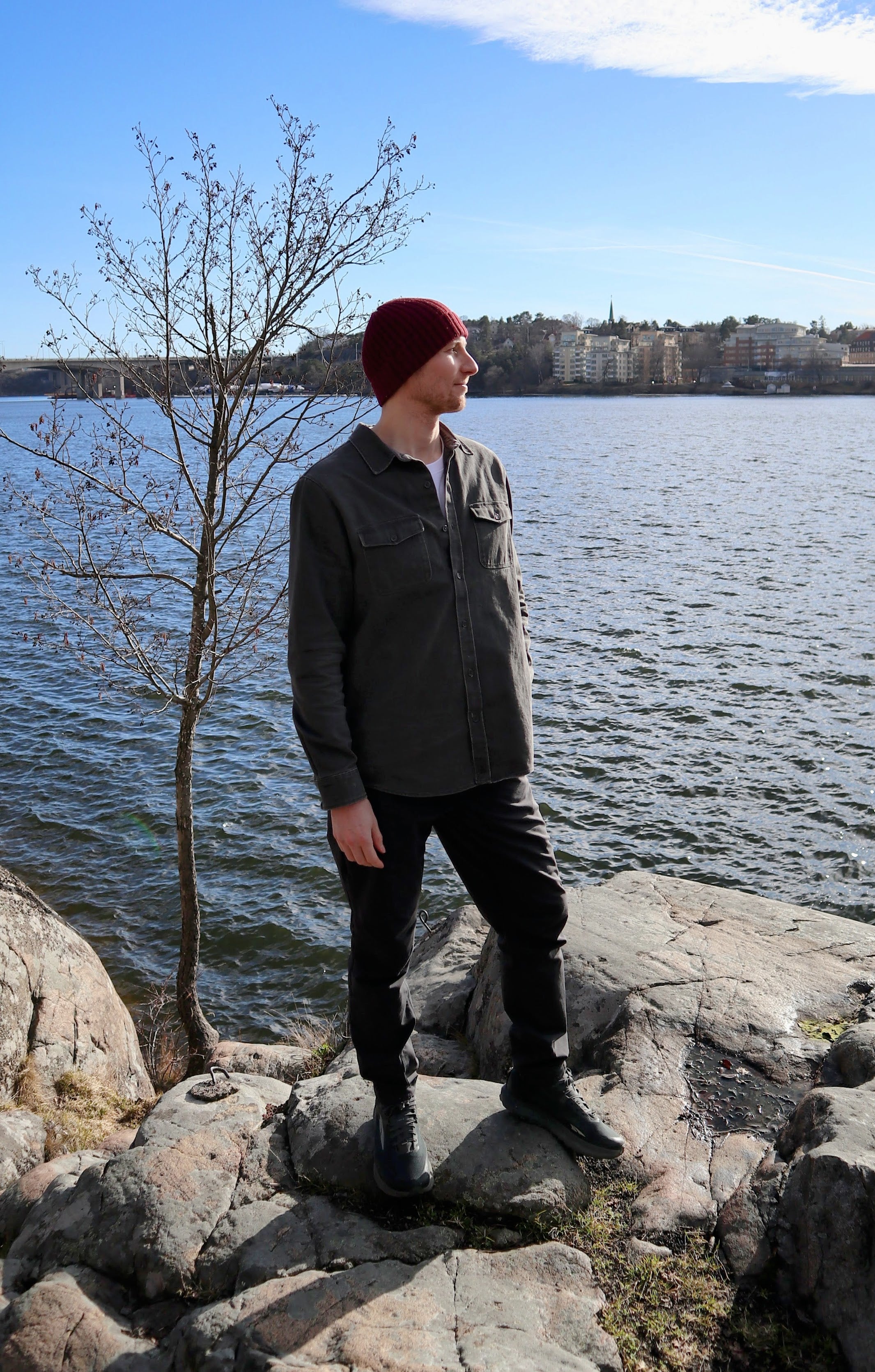 Das graue Overshirt